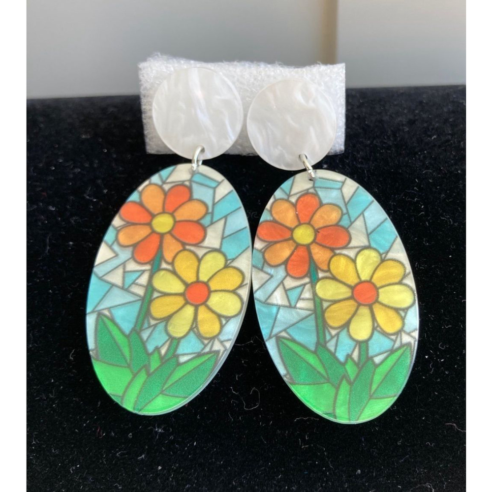 Yellow Orange Daisy Flower earrings